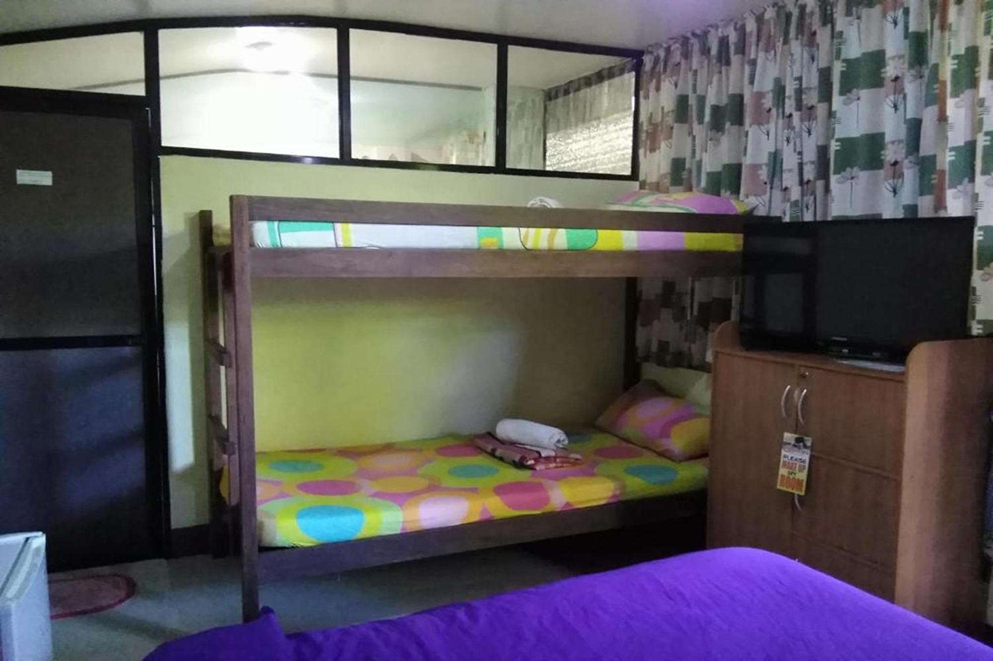 Citadel Bed And Breakfast Puerto Princesa Exterior foto