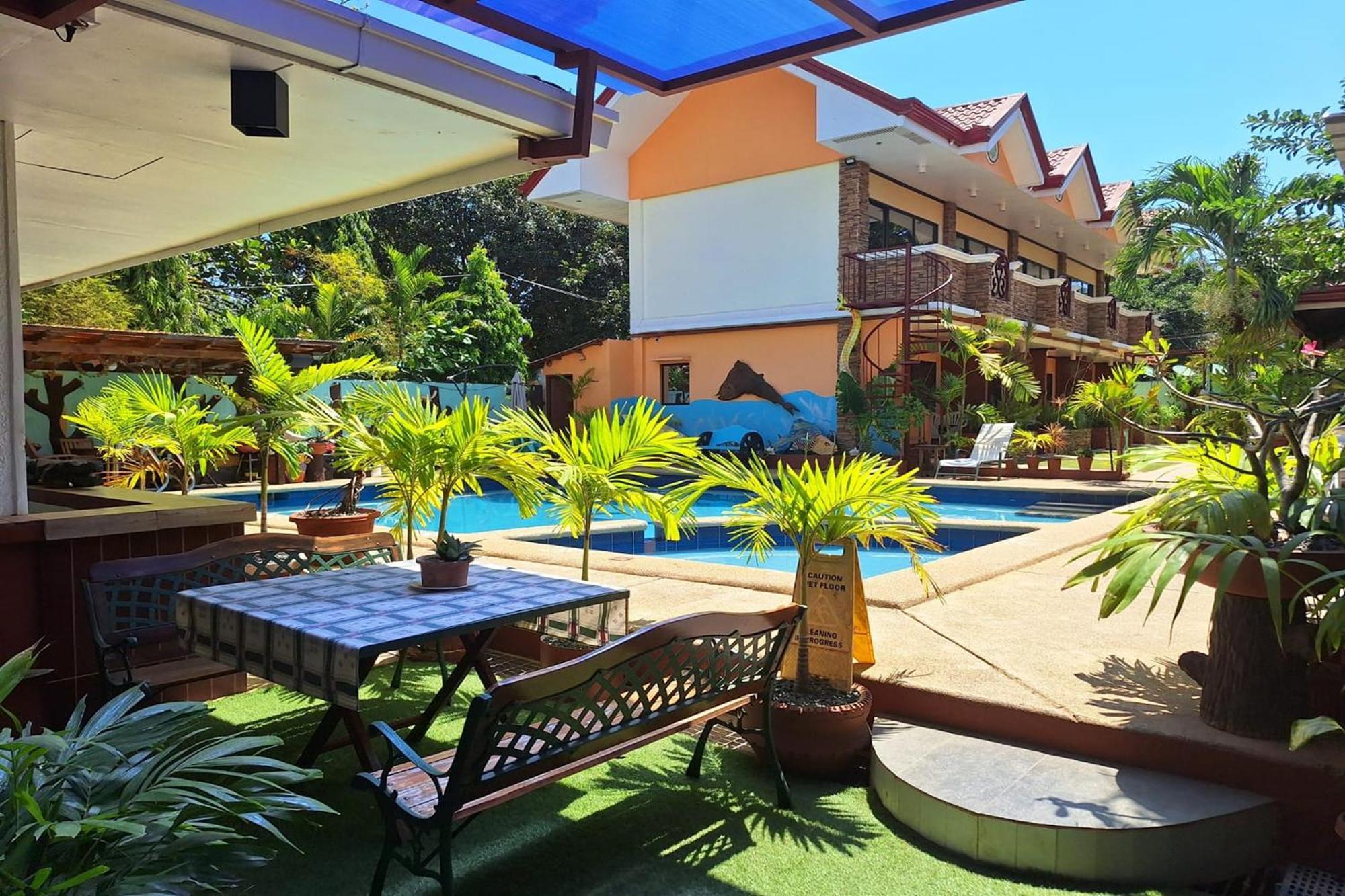 Citadel Bed And Breakfast Puerto Princesa Exterior foto