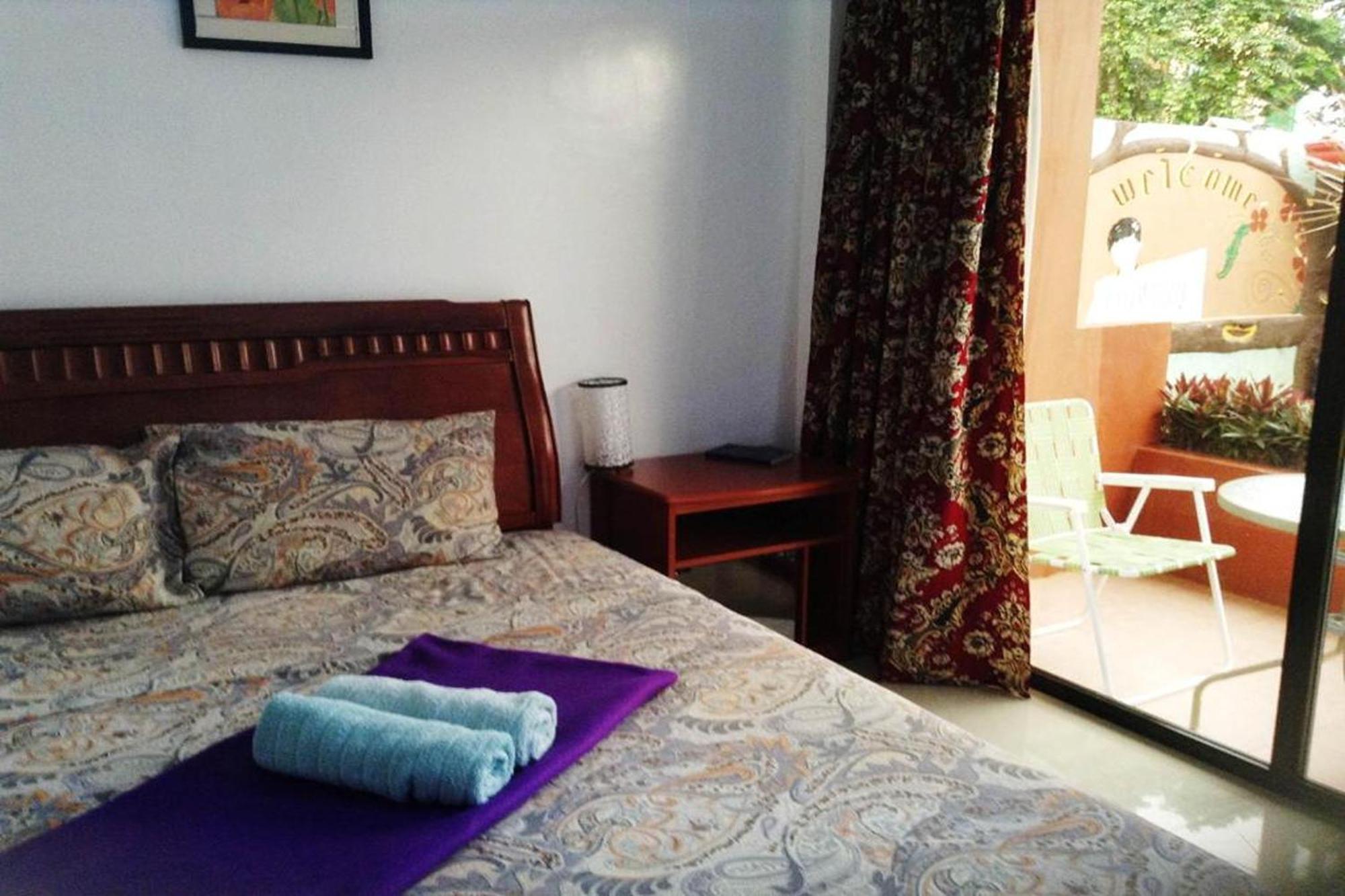 Citadel Bed And Breakfast Puerto Princesa Exterior foto